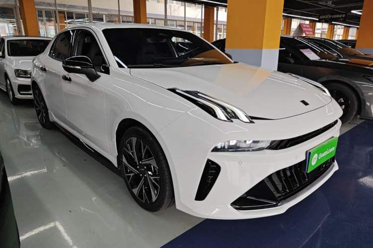 Used Lynk & Co 03 2026 Model 1.5TD DCT Pro Front Right 45 Deg