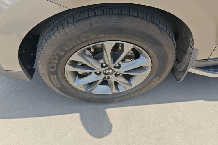 Used Hyundai ix35 2013 2.0L Automatic 2WD Comfort GL China IV Standard
