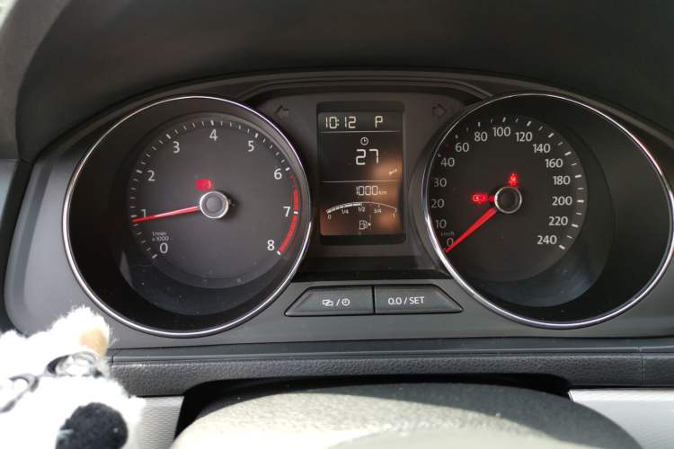 Used Volkswagen Gran Lavida 2015 1.6L Automatic Comfort Edition Instrument Cluster