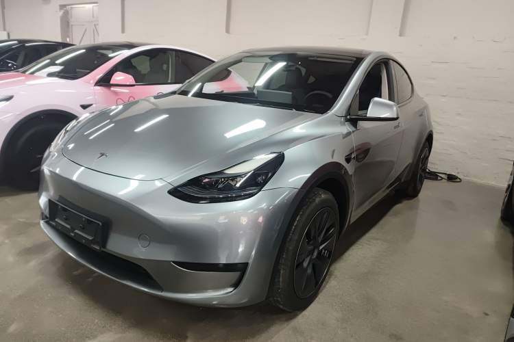 Used Tesla Model Y 2024 Rear-Wheel-Drive Version