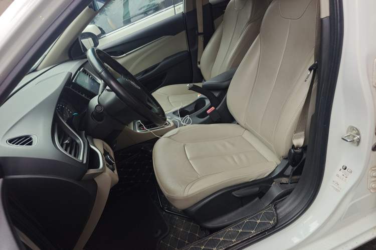 Used Buick GT 2018 15T Dual-Clutch Elite Model China V Standard
