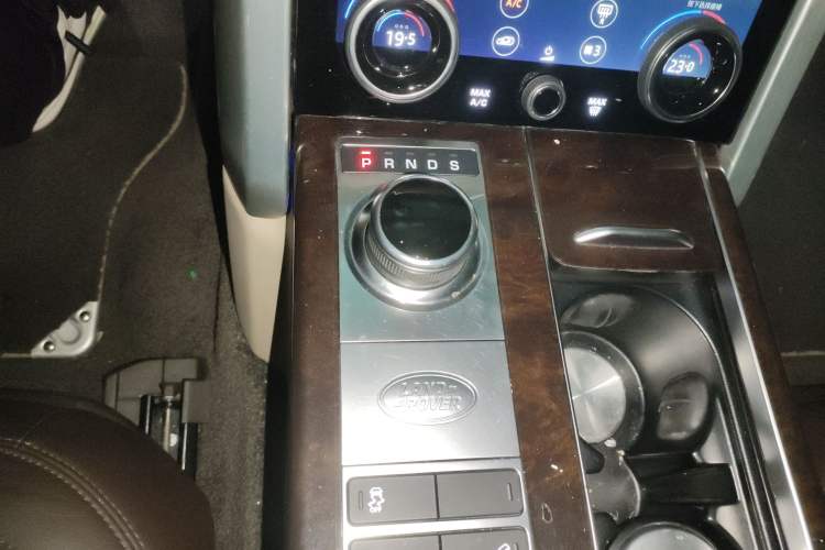 Used Land Rover Range Rover 2020 3.0 L6 Long-Wheelbase Legacy
