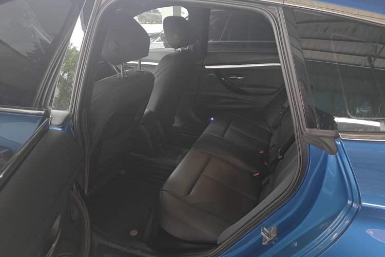 Used BMW 3 Series GT 2020 320i M Sport Package
