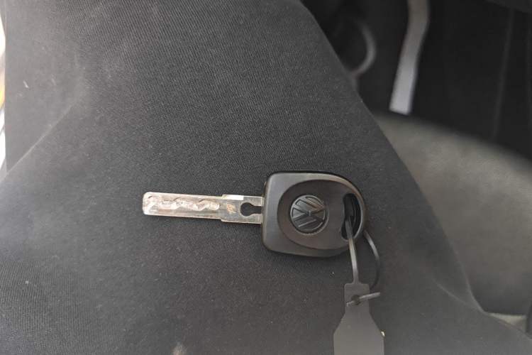 Used Volkswagen Polo 2012 1.6L Cross Polo Automatic Transmission