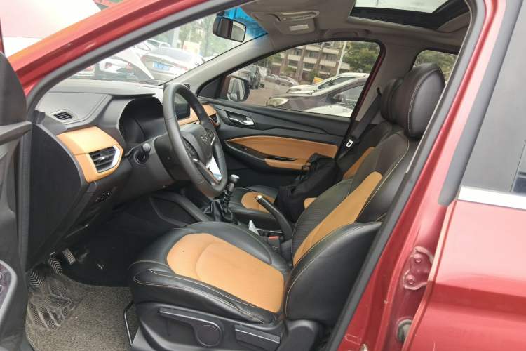 Used Wuling Rongguang V 2018 1.5L Standard Version Left Front Seat