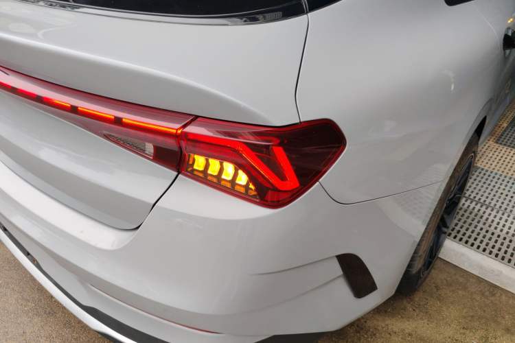 Used Kia K5 2021 270T CVVD Refreshed Edition