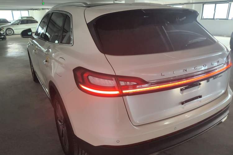 Used Lincoln Nautilus 2019 2.0T Four-Wheel Drive Zunya Edition China VI Standard
