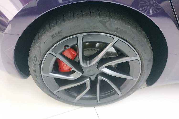 Used Tesla Model 3 2024 High-Performance All-Wheel-Drive Version