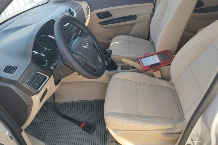 Used Wuling Hongguang 2015 1.5L S1 Standard China V-Emission Standards