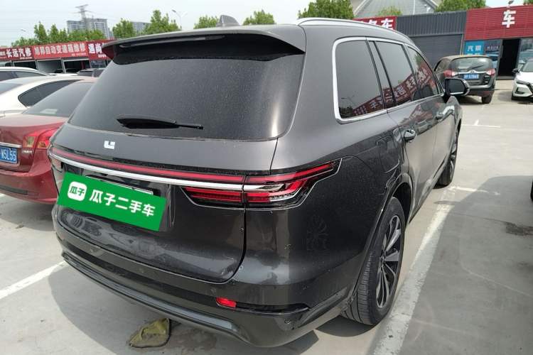 Used Li Auto ONE 2020 Extended-Range 6-Seater Version Rear Right 45 Deg