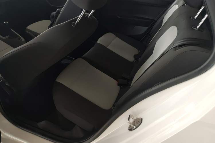 Used Skoda Fabia 2017 1.4L Automatic Car Enjoy Edition
