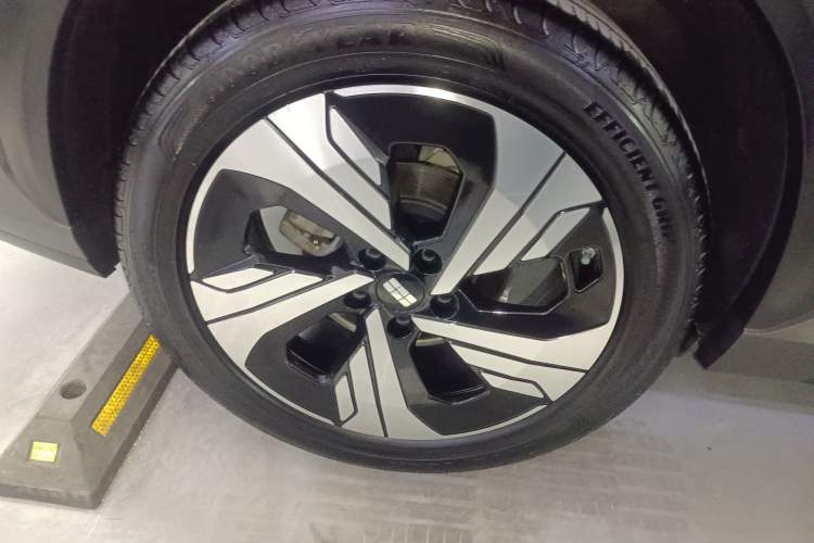 Used Geely Galaxy E5 2024 530km Starship Edition Exterior 5