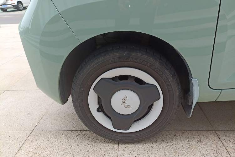 Used Wuling Hongguang MINIEV 2021 Macaron Fashion Model Lithium Iron Phosphate