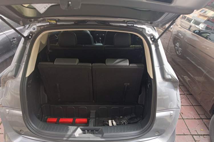 Used Dongfeng Fengon 580 2021 Revised ☆ Star Edition 1.8L Manual Elite Version Trunk