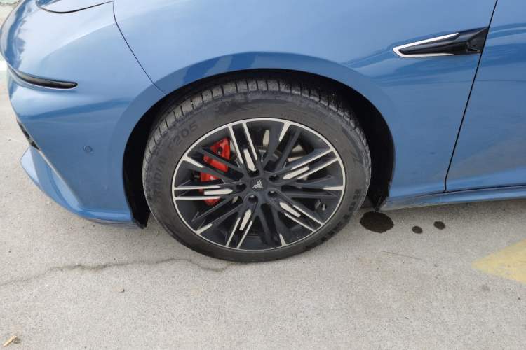 Used NETA S 2022 Extended-Range Version 1160 km Rear-Drive Big Edition
