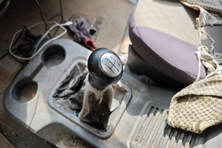 Used FORTHING Lingzhi 2012 Commercial Version 1.6L Base Model
