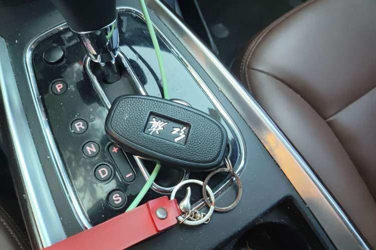 Used Hongqi H7 2015 2.0T Luxury Model