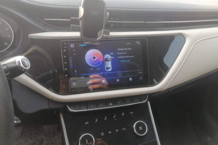 Used Chery Arrizo GX 2018 1.5T CVT Dynamic Color Version China V Standard
