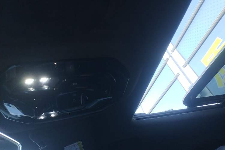 Used JETOUR Traveler 2023 2.0T All-Wheel Drive CrossPRO+