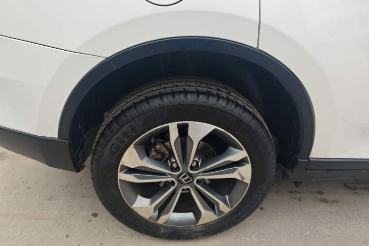 Used Luxgen U6 SUV 2015 1.8T Fashion Edition
