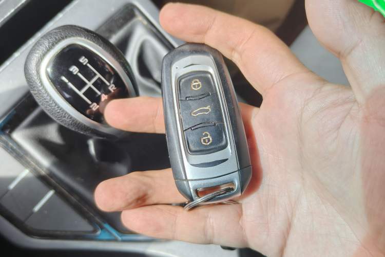 Used Geely Auto Emgrand 2018 1.5L Manual Upward Connect Edition