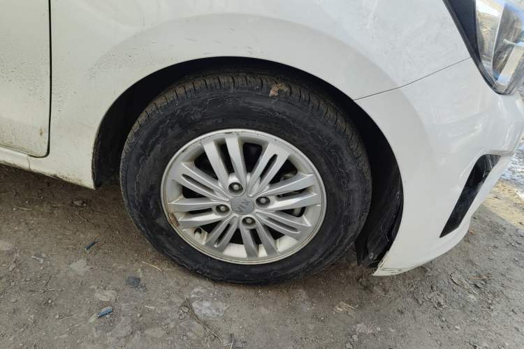 Used Kia Pegas 2019 1.4L Manual Value Edition (Compliant with National Emission Standard V) Right Front Wheel Hub