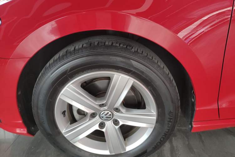 Used Volkswagen Lamando 2019 230TSI DSG Vision Edition China VI Standard