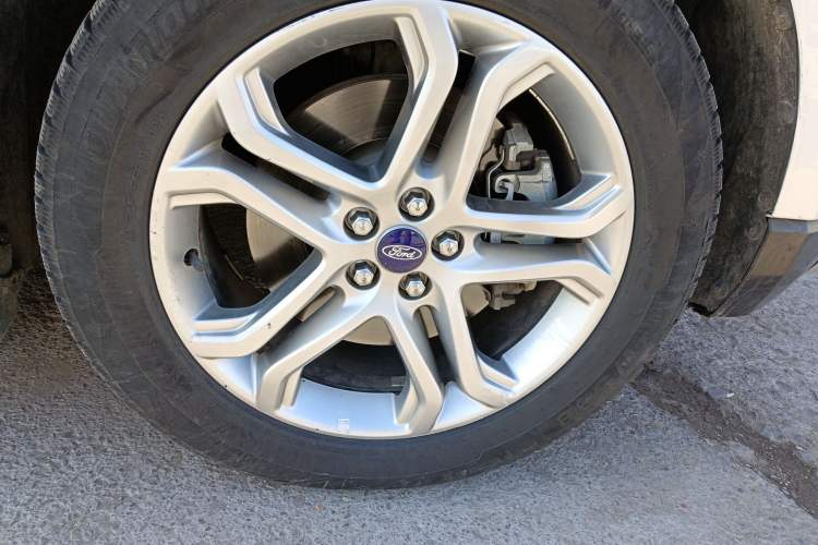 Used Ford Edge 2018 EcoBoost 245 Two-Wheel-Drive Titanium 7-Seater China V Standard