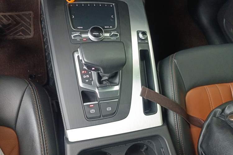 Used Audi Q5L 2020 Updated 40 TFSI Prestige Fashion Edition