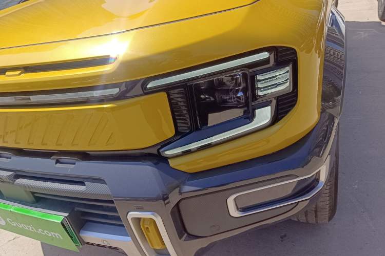 Used Deepal G318 2025 Worry-Free Cross-Country Edition Four-Wheel Drive Distant Mountains Version Left Front Headlight