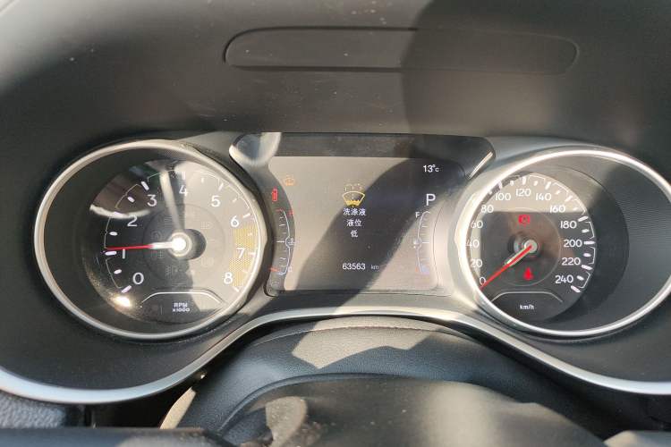 Used Jeep Compass 2017 200T Automatic Family Edition