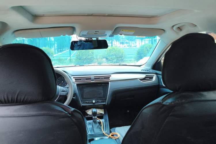 Used Roewe i5 2020 1.5L Automatic 4G Connected Linghao Edition
