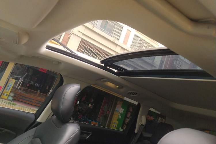 Used Ford Edge 2016 EcoBoost 245 Two-Wheel-Drive Titanium 7-Seater