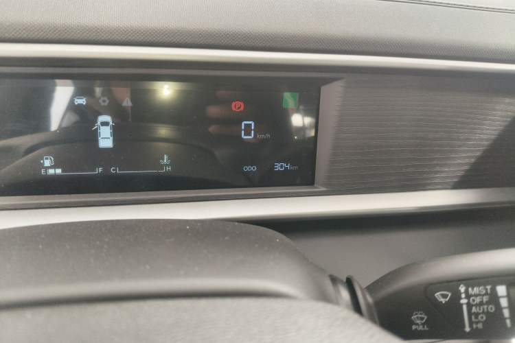 Used RELY Venucia R08 2025 Model 2.3T 6MT 2WD Diesel Long Box Exclusive Edition Odometer Close Up