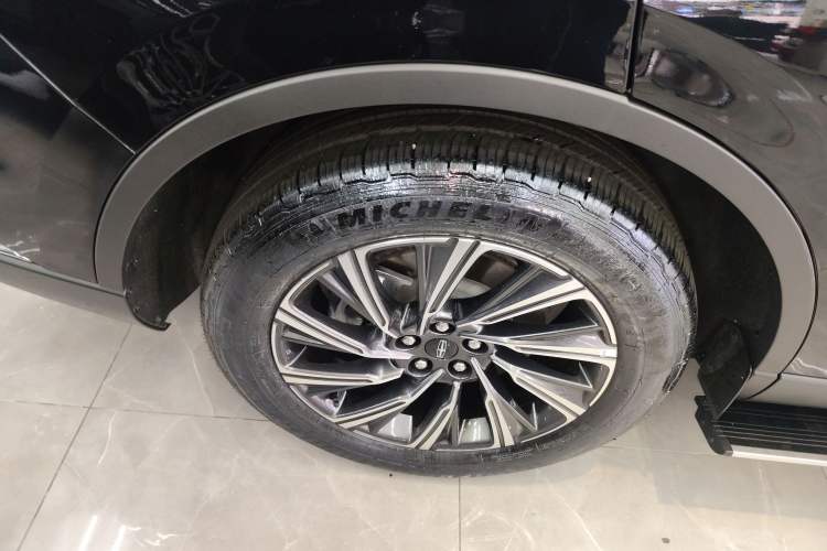 Used Lincoln Aviator 2024 3.0T V6 All-Wheel-Drive Elegance Edition Six Seats