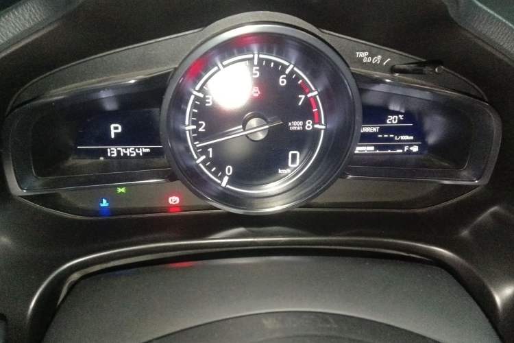 Used Mazda 3 Axela 2017 Sedan 2.0L Automatic Flagship Model China V Standard Instrument Cluster