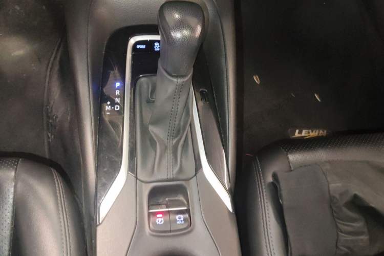 Used Toyota Levin 2019 185T CVT Luxury Edition China VI Standard Gear Lever