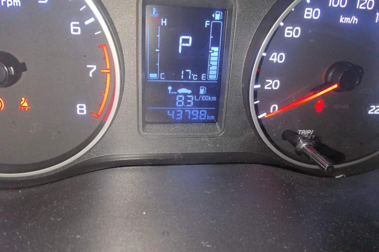 Used Kia Pegas 2019 1.4L Automatic Value Edition National VI Standard Odometer Close Up