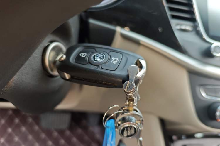 Used Buick Verano 2015 Sedan 15S Automatic Leading Model