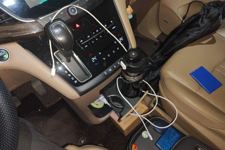 Used Buick GL8 2017 ES 28T Flagship Model China V Standard Gear Lever