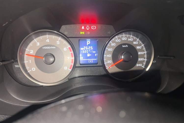 Used Subaru Forester 2013 2.5i Automatic Luxury Edition Odometer Close Up