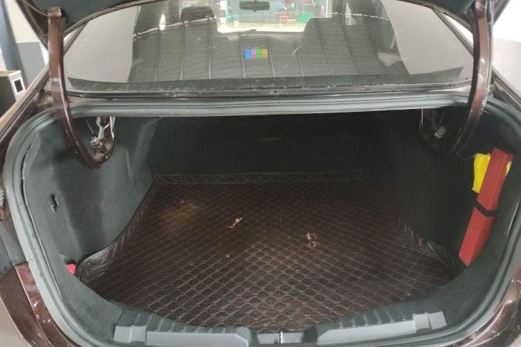 Used Ford Escort 2019 1.5L Automatic ZhiXiang Model Trunk