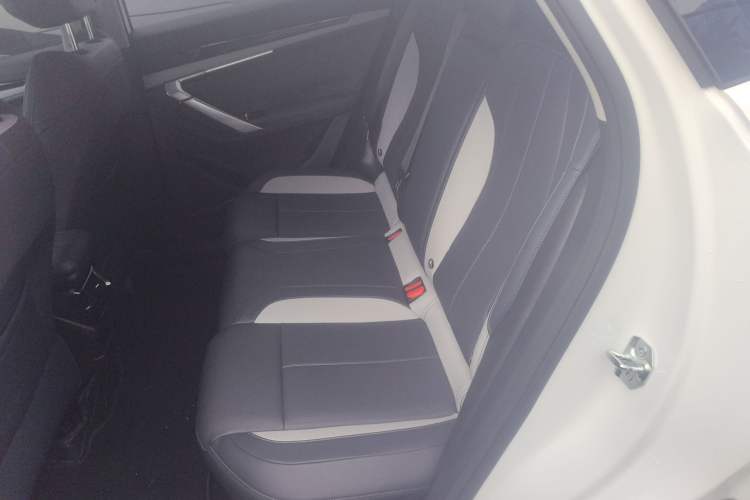 Used Geely Auto FX11 2024 1.5TD DCT Dragon Edition
