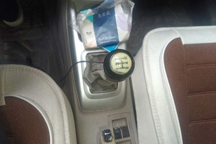 Used CHANGAN Alsvin V3 2015 1.4L Manual Meiruan Model China V Standard