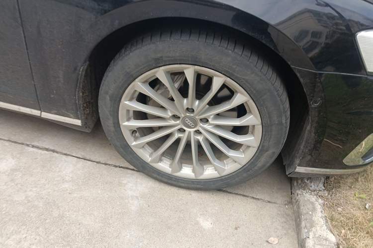 Used Audi A8 2019 A8L 50 TFSI quattro Comfort Model Exterior 7