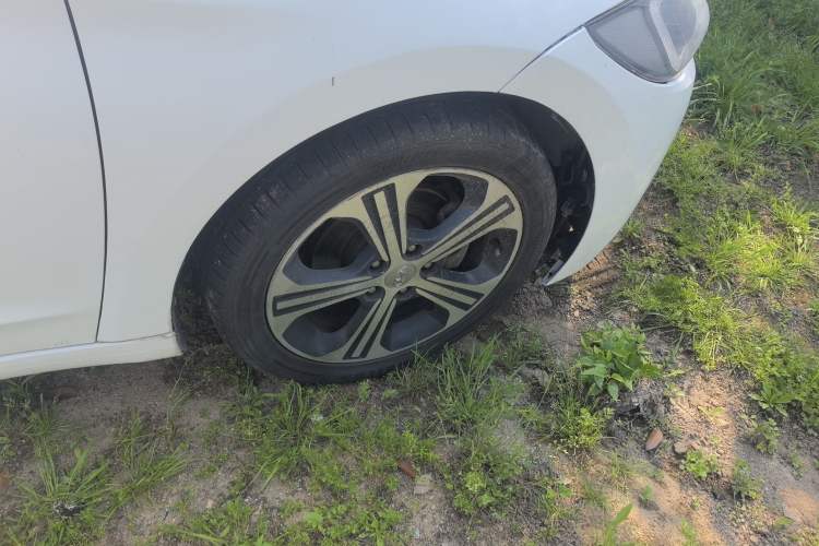 Used Hyundai Elantra (6th Generation / Lingdong) 2018 1.4T Dual-Clutch Xuan Dong · Dynamic Edition
