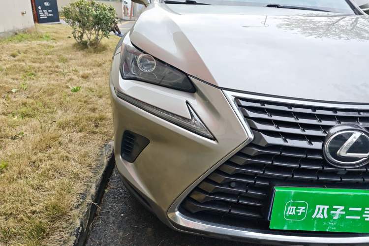 Used Lexus NX 2018 300 Front-Drive Freeline Edition