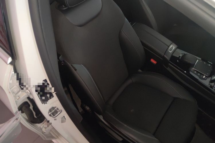 Used Mercedes-Benz A-Class 2022 Second Facelift A 200 L Sport Sedan Fashion Version