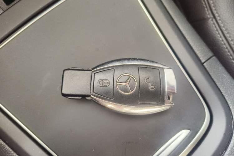 Used Mercedes-Benz B-Class 2015 B 200 Fashion Model Vehicle Key