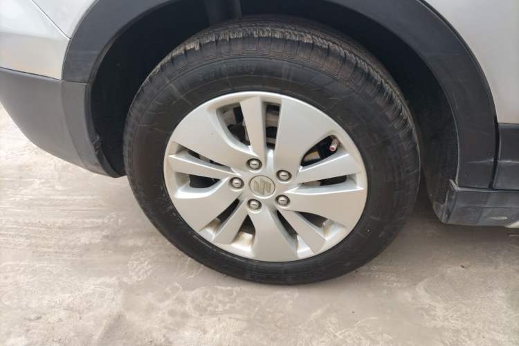 Used Suzuki S-Cross 2014 1.6L CVT Two-Wheel Drive Elite Version Right Rear Wheel Hub